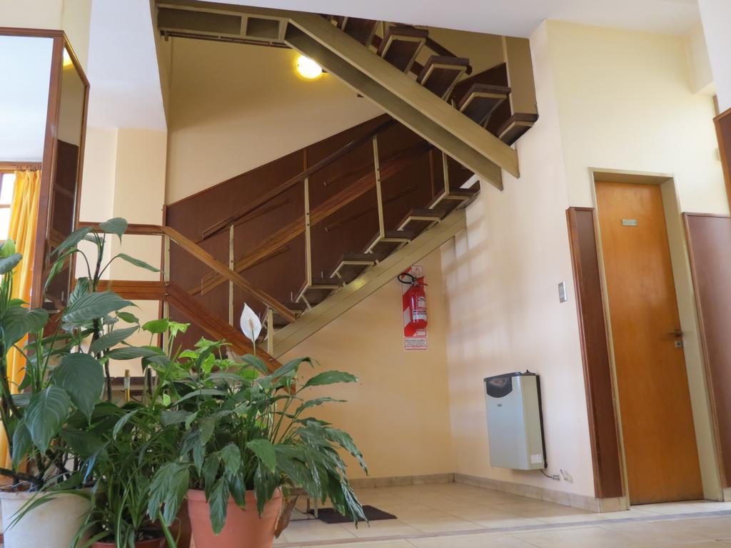 Hotel Arenales Villa Carlos Paz Kültér fotó